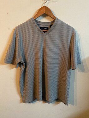 JOHN HENRY MEDIUM GRAY V-NECK STRIPED T-SHIRT